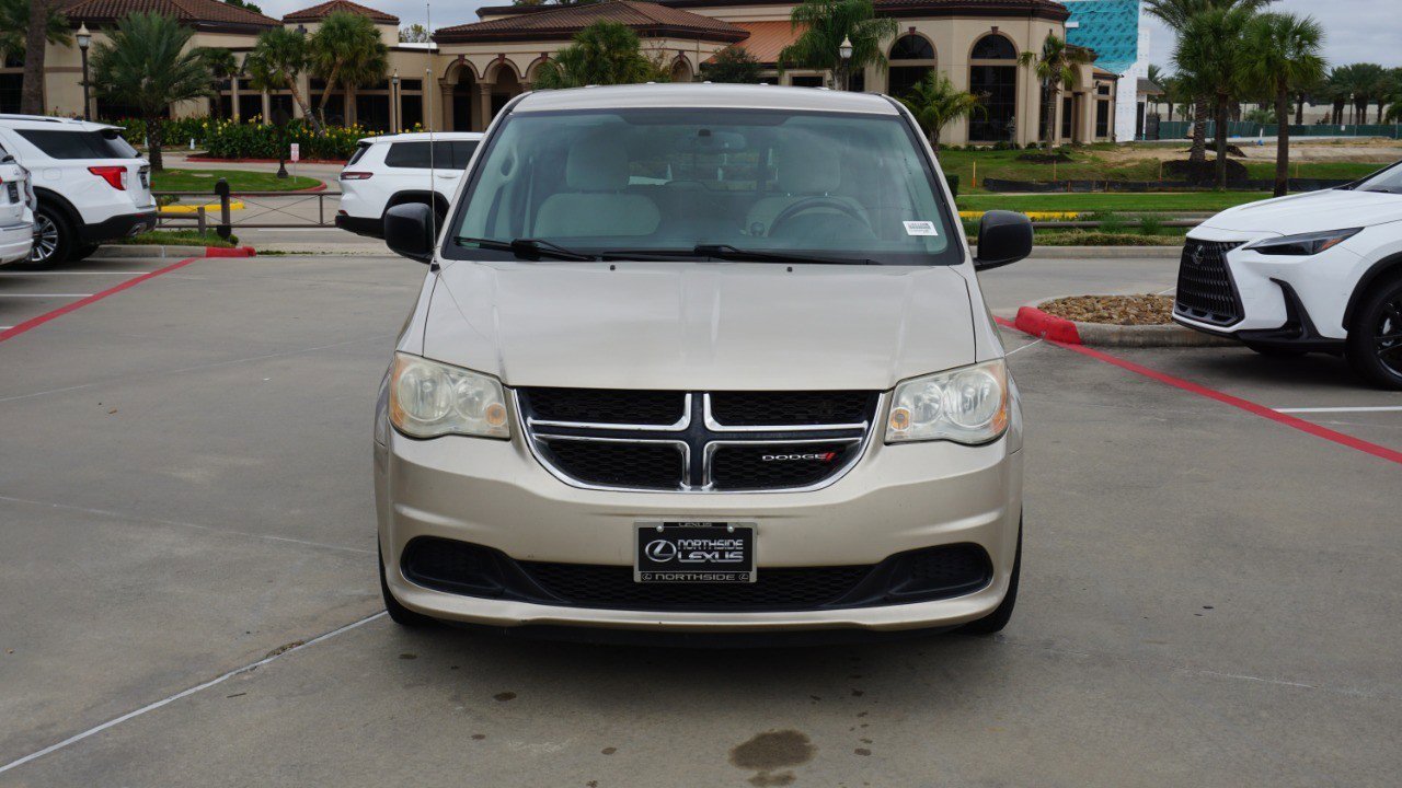 Used 2013 Dodge Grand Caravan SE image 2