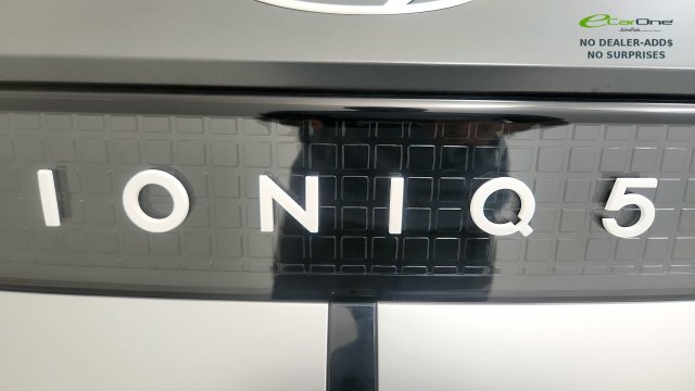 Used 2025 Hyundai Ioniq 5 SEL RWD image 33
