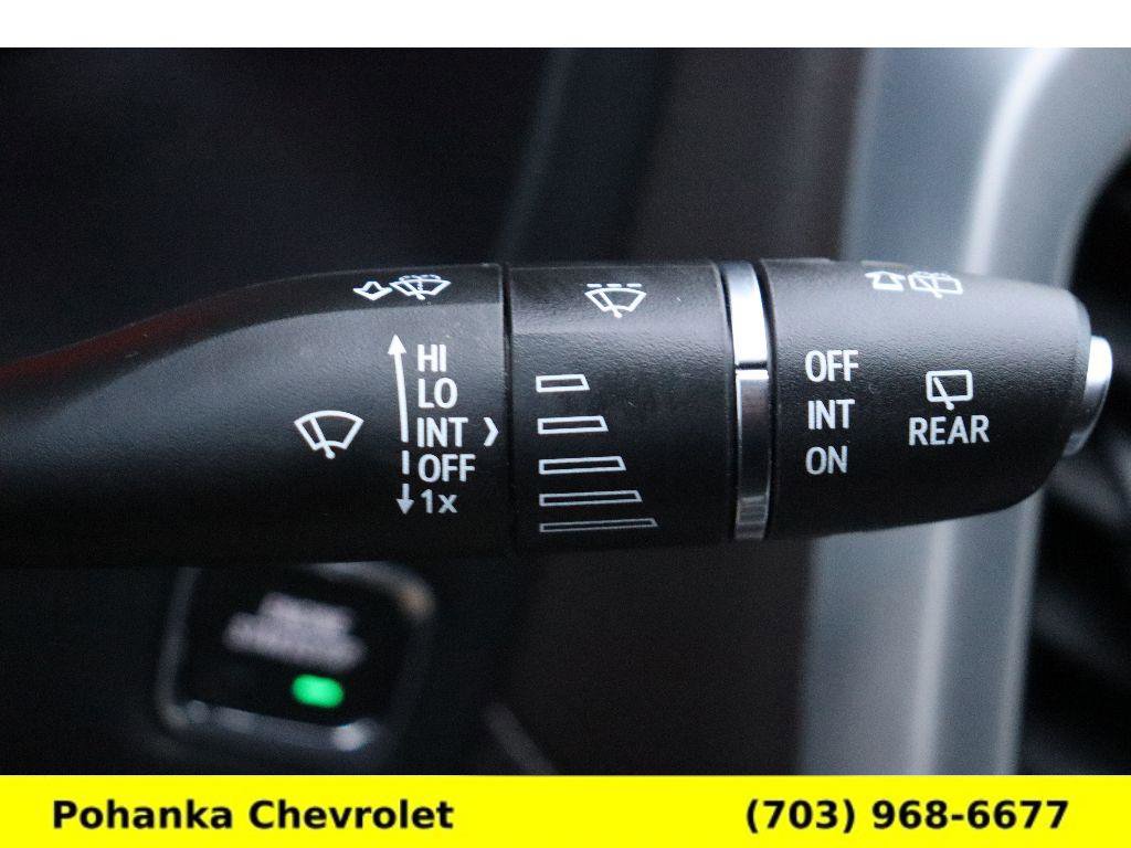 Used 2023 GMC Acadia SLT image 11