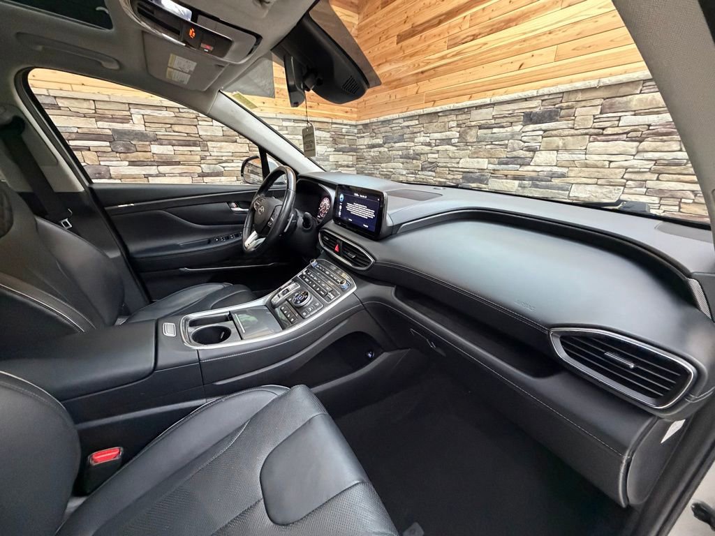 Used 2022 Hyundai Santa Fe Limited image 13