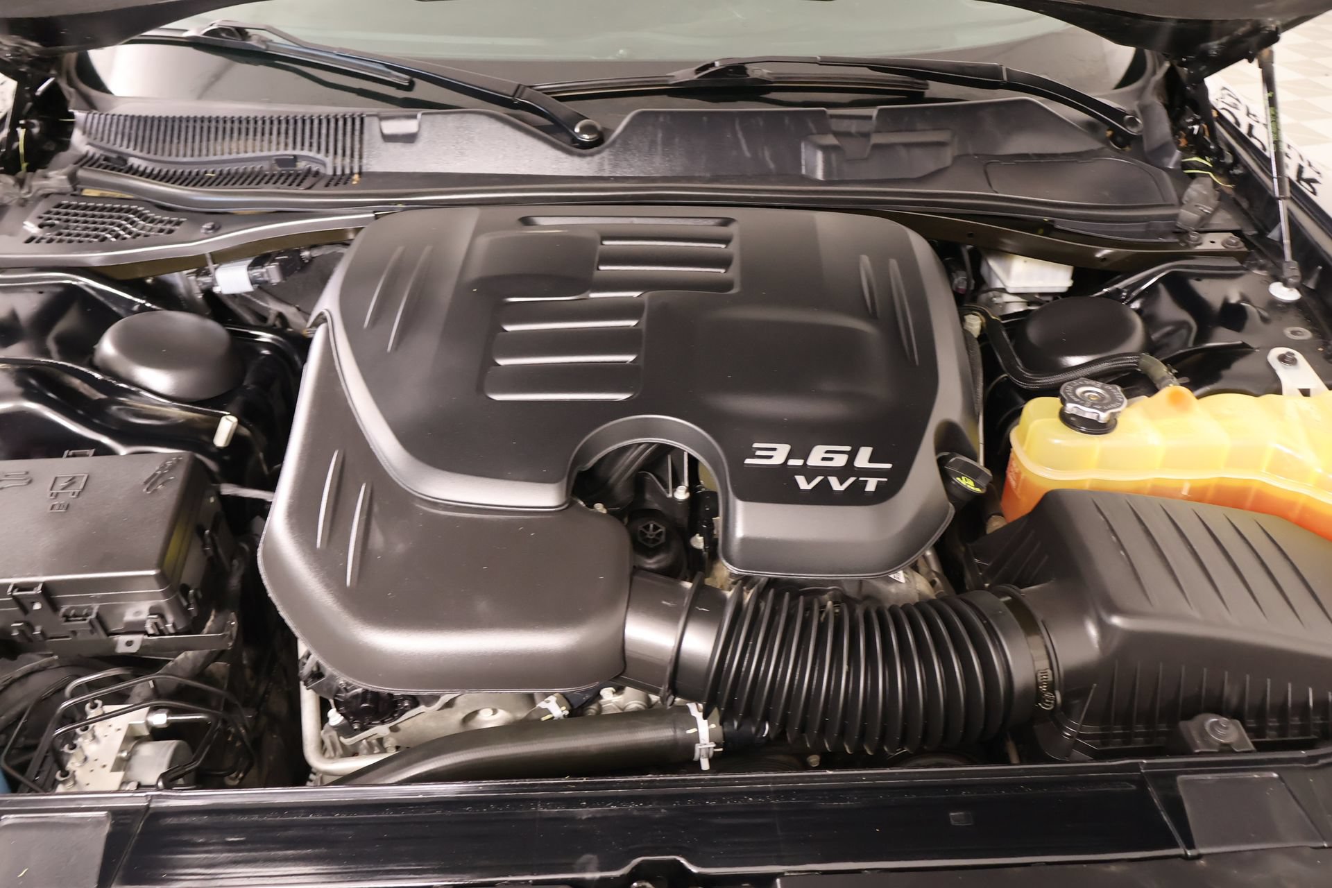 Used 2020 Dodge Challenger SXT w/ Blacktop Package RWD image 18