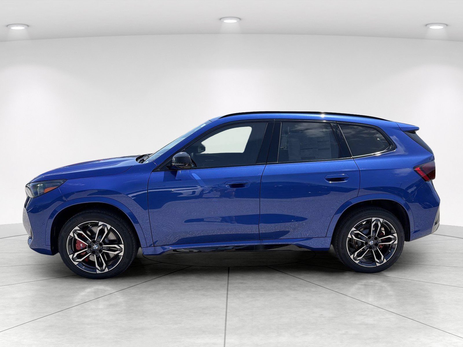 New 2026 BMW X1 xDrive28i w/ Technology Package AWD/4WD image 7
