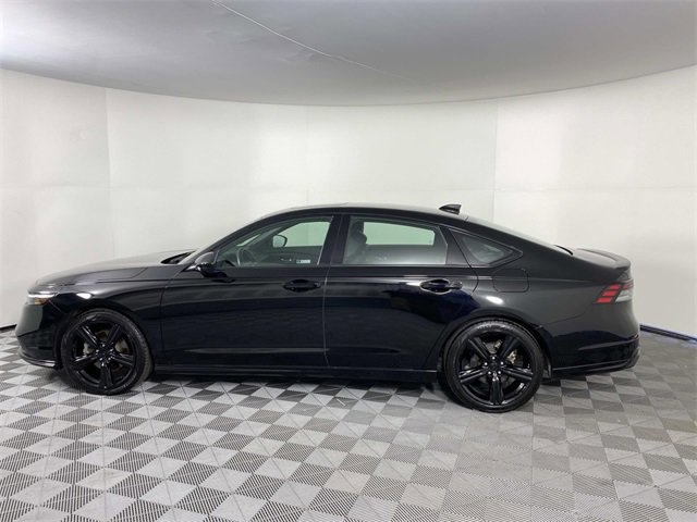 Used 2023 Honda Accord Sport image 5