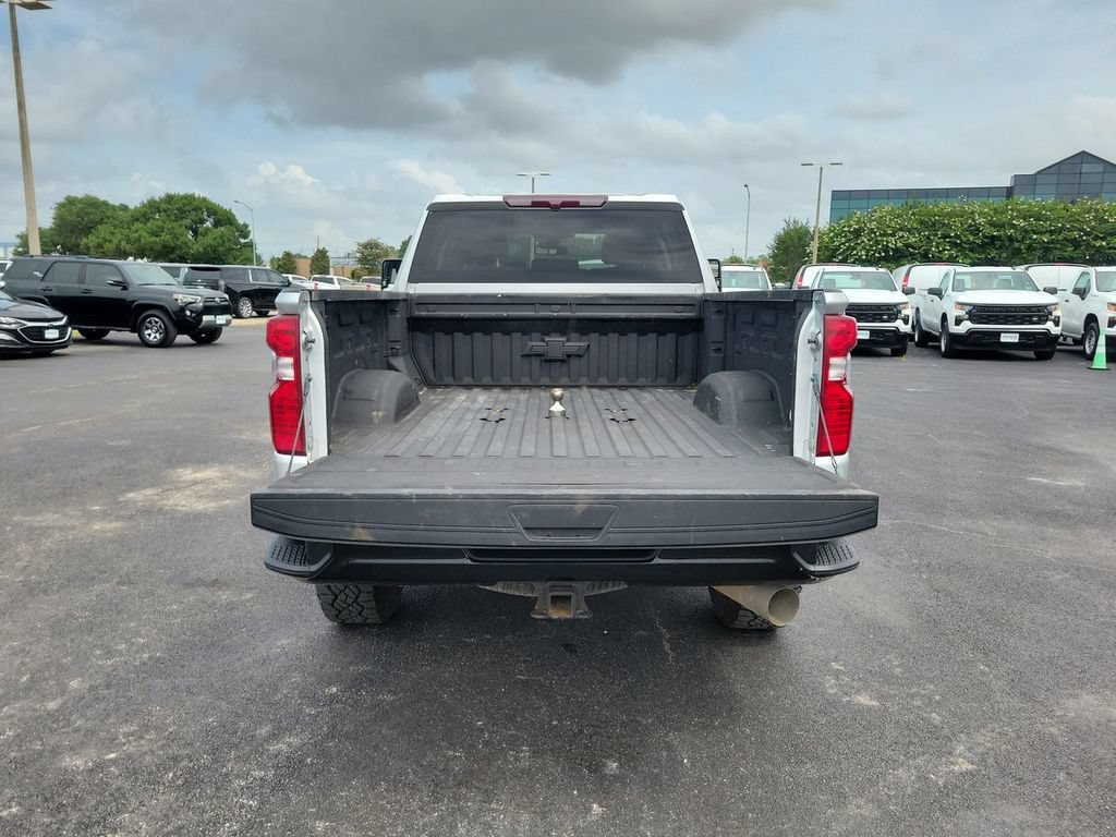 Used 2022 Chevrolet Silverado 2500 Custom w/ Custom Value Package AWD/4WD image 22