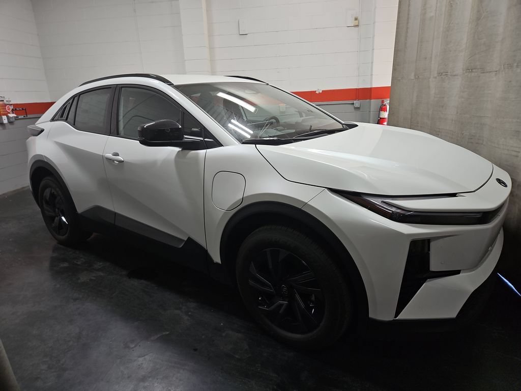 New 2026 Toyota C-HR AWD/4WD image 12