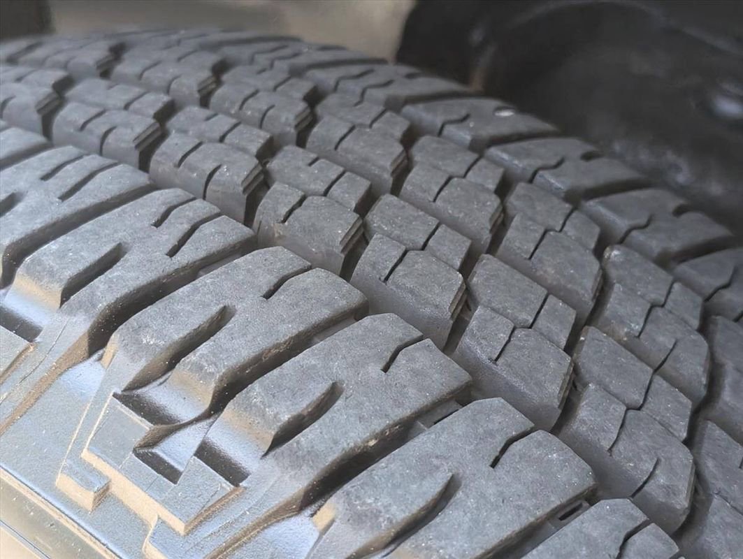 Used 2008 Chevrolet Express 3500 image 21