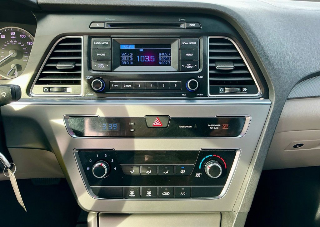 Used 2015 Hyundai Sonata SE image 31