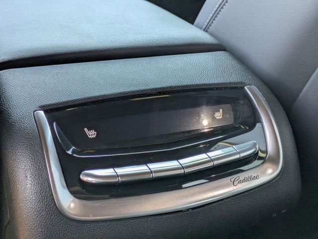 Used 2024 Cadillac XT6 Premium Luxury AWD/4WD image 16