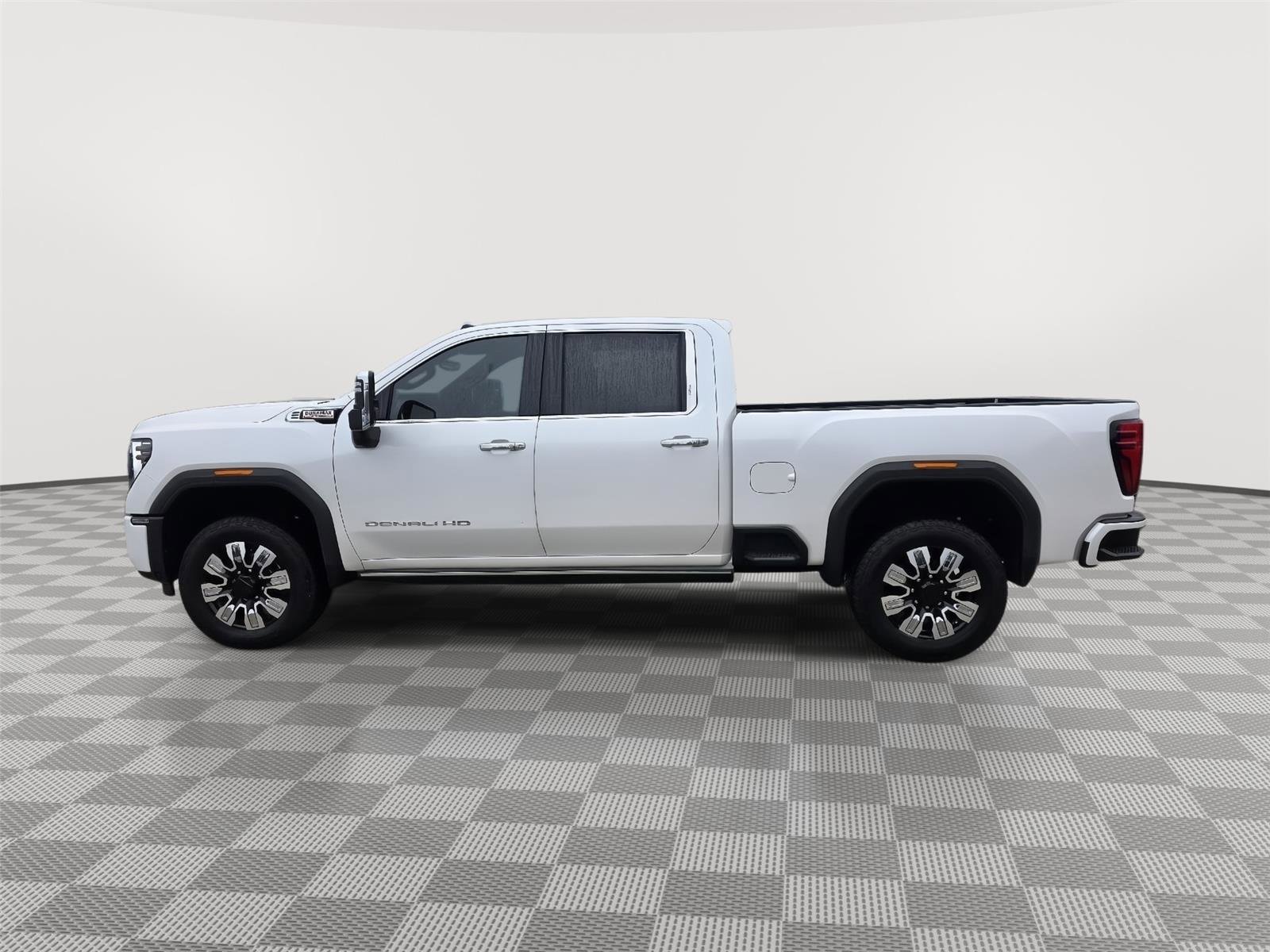 Used 2024 GMC Sierra 2500 Denali w/ Denali Reserve Package image 10