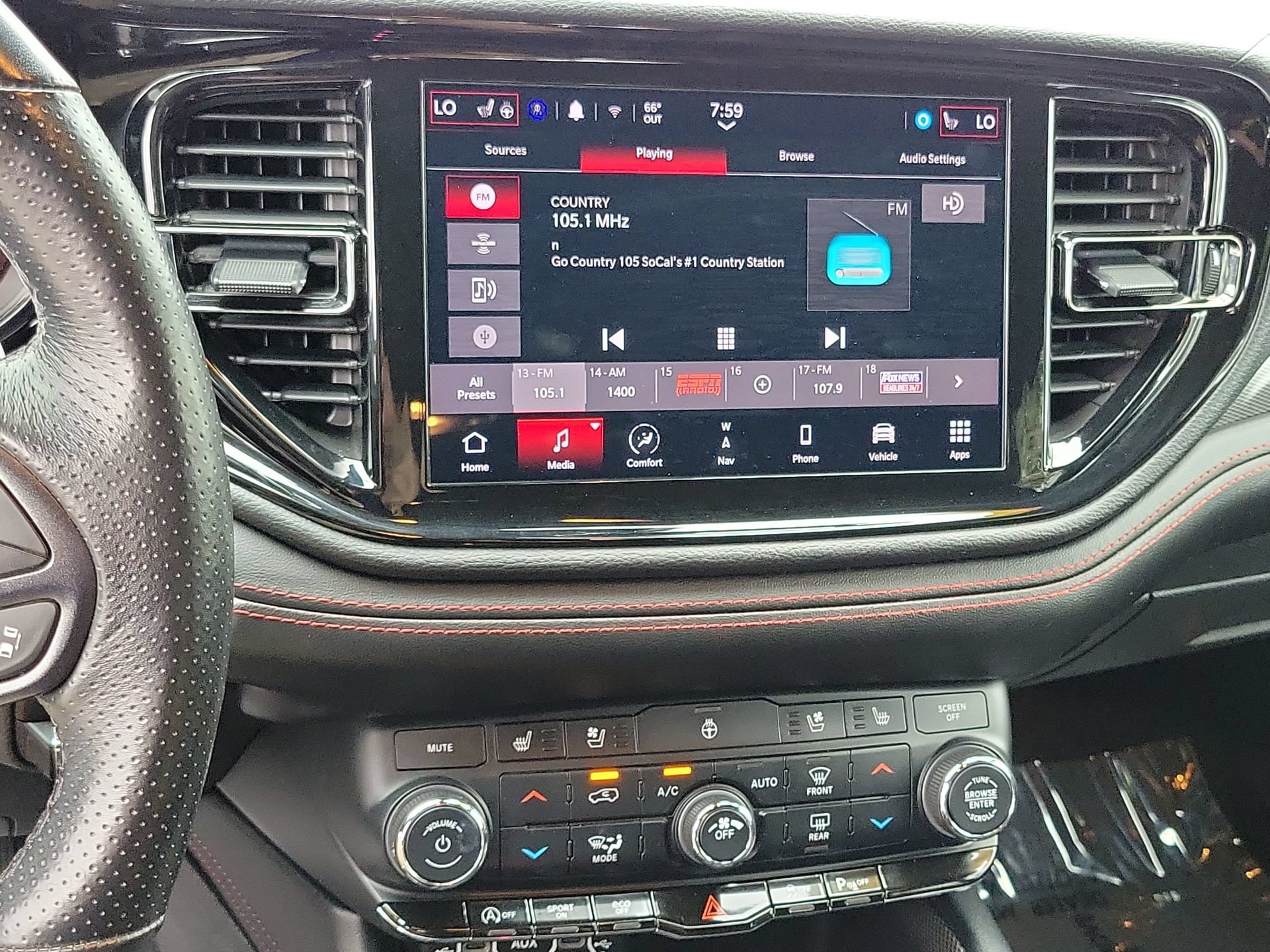 Certified 2024 Dodge Durango GT AWD/4WD image 9