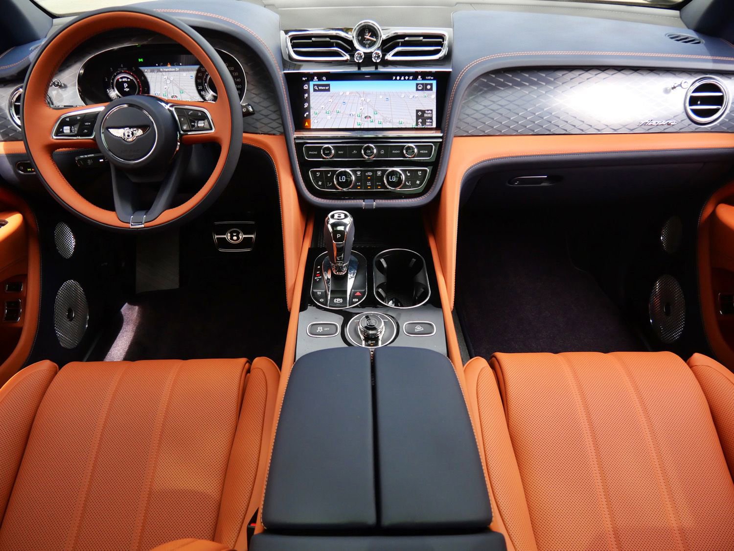 New 2026 Bentley Bentayga Extended Wheelbase AWD/4WD image 4