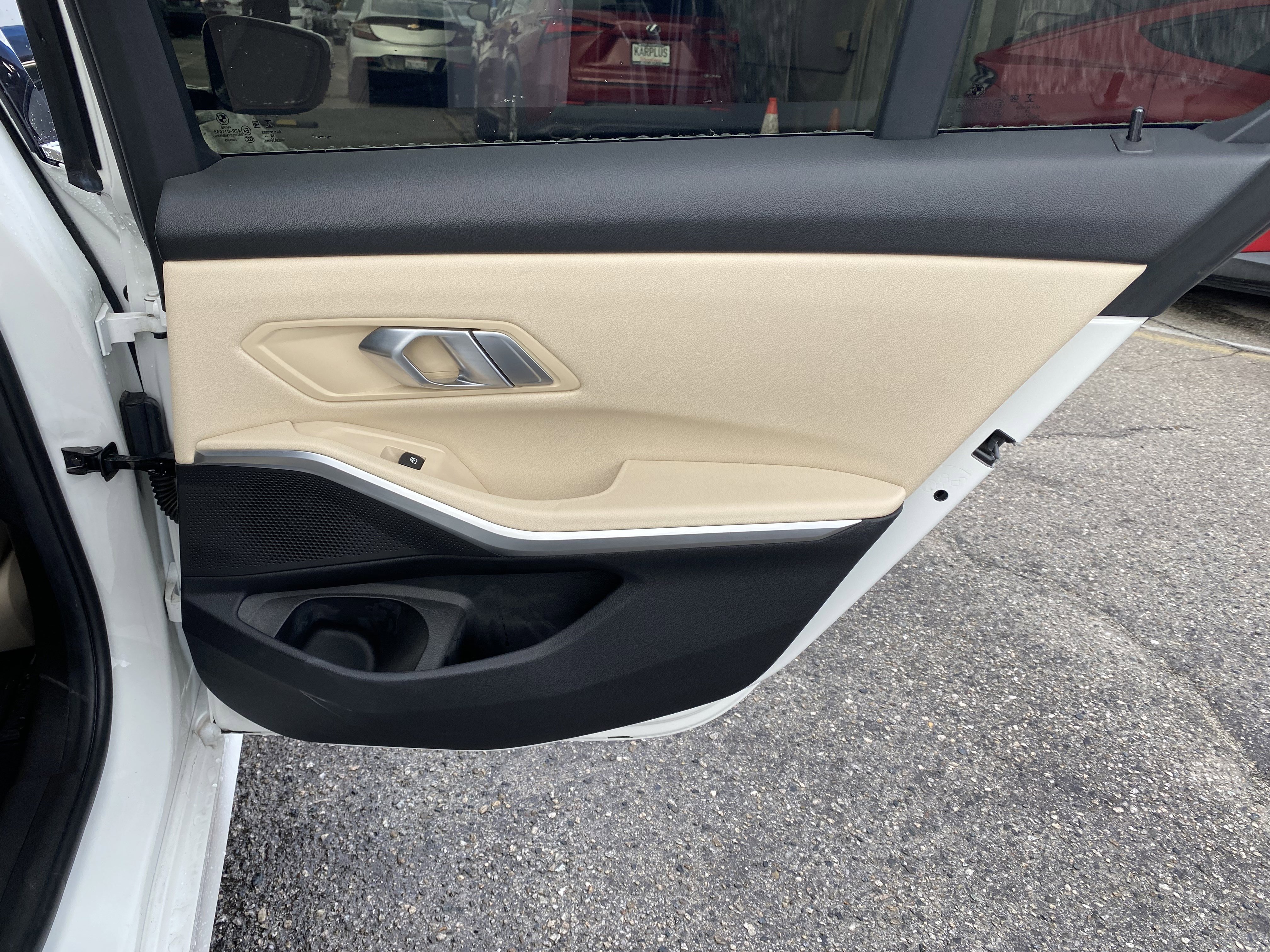 Used 2019 BMW 330i Sedan w/ Convenience Package image 20