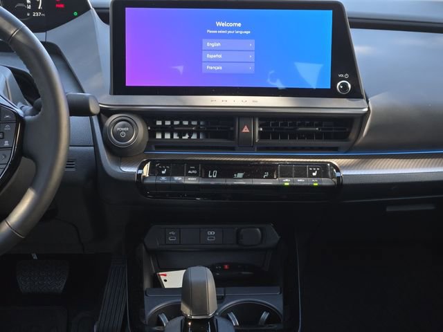 Used 2025 Toyota Prius XLE image 19