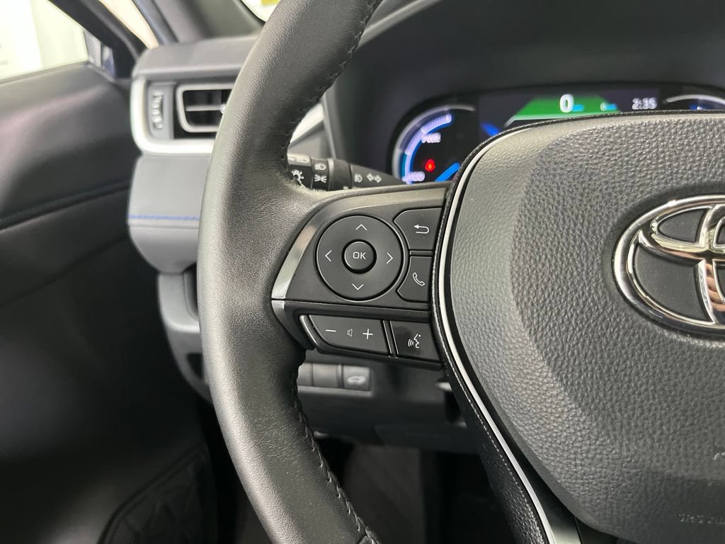 Used 2021 Toyota RAV4 XSE AWD/4WD image 7