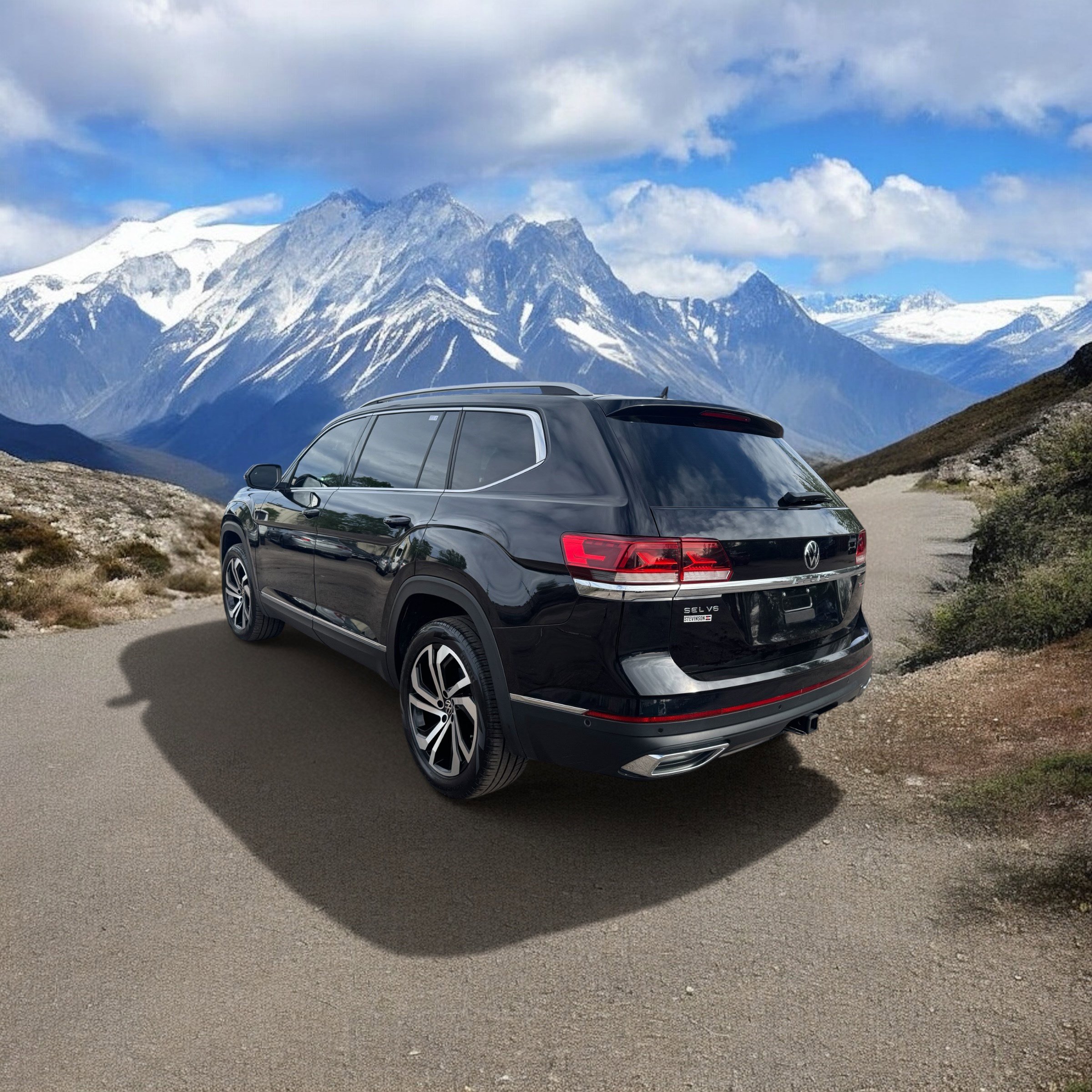 Used 2021 Volkswagen Atlas SEL Premium AWD/4WD image 3