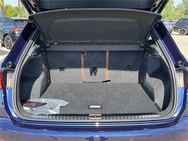 Certified 2025 Audi Q3 2.0T Premium image 30