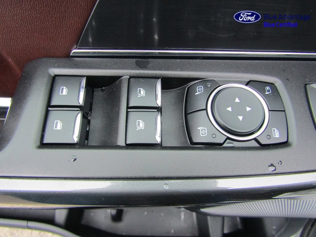 Used 2023 Ford F150 Lariat AWD/4WD image 17