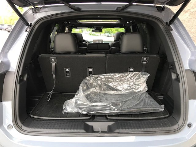Used 2025 Honda Pilot Black Edition image 11