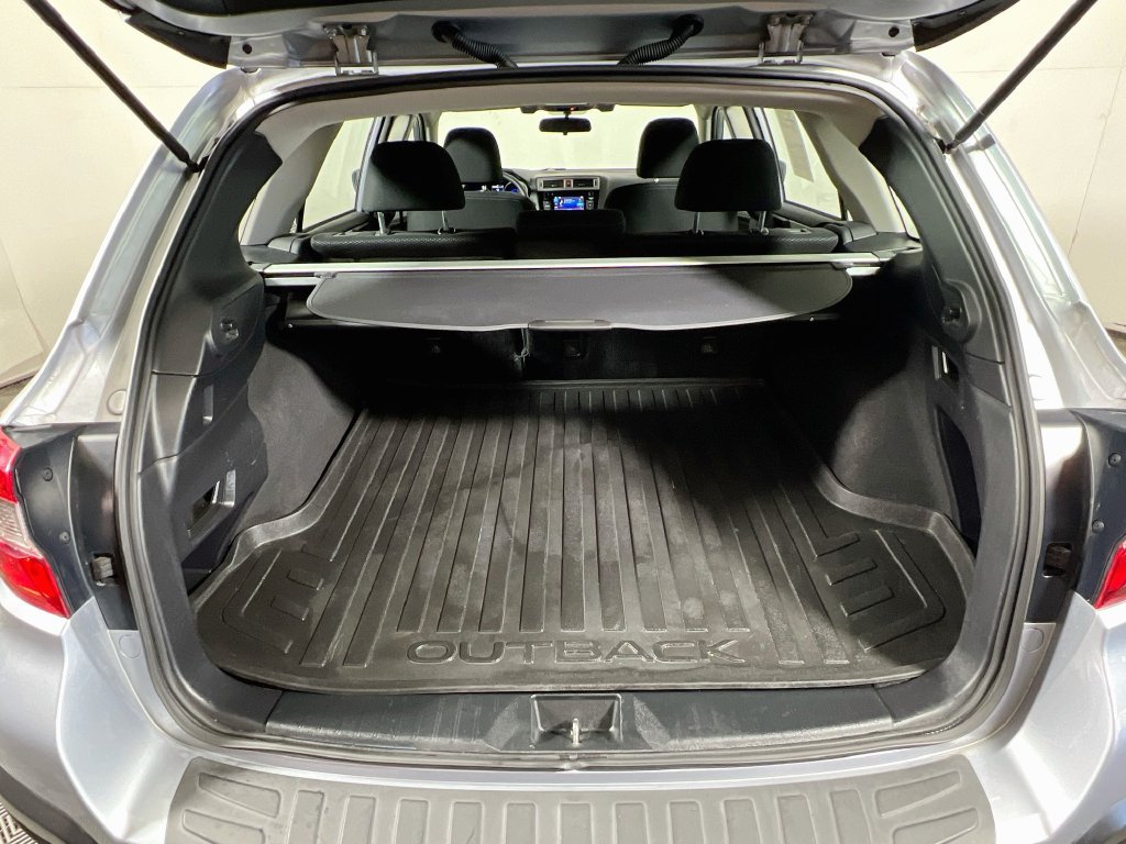 Used 2019 Subaru Outback 2.5i AWD/4WD image 22