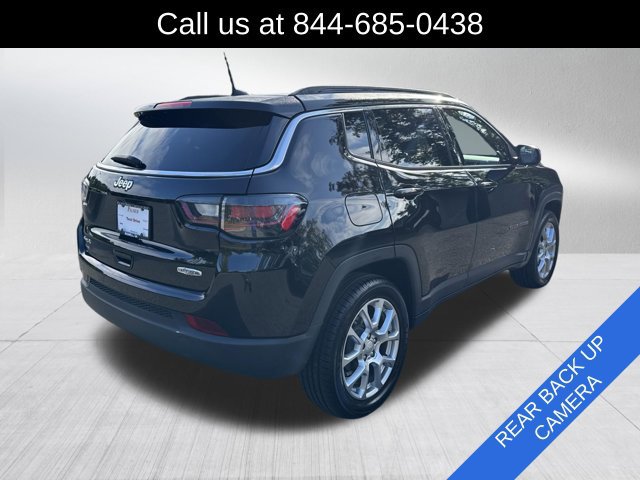 Certified 2023 Jeep Compass Latitude w/ Sun and Sound Group AWD/4WD image 5