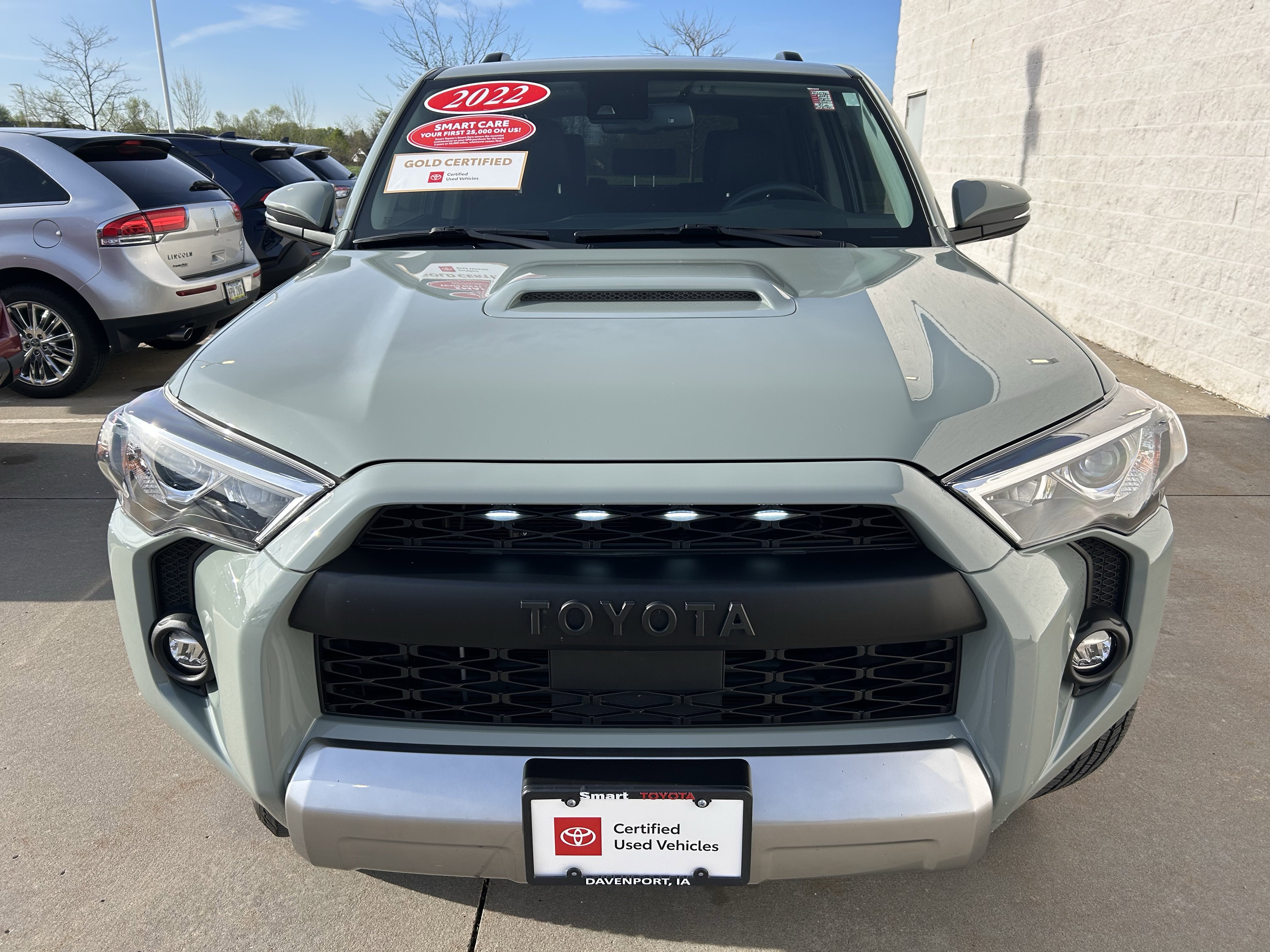 Certified 2022 Toyota 4Runner TRD Off-Road Premium w/ Moonroof Package image 2