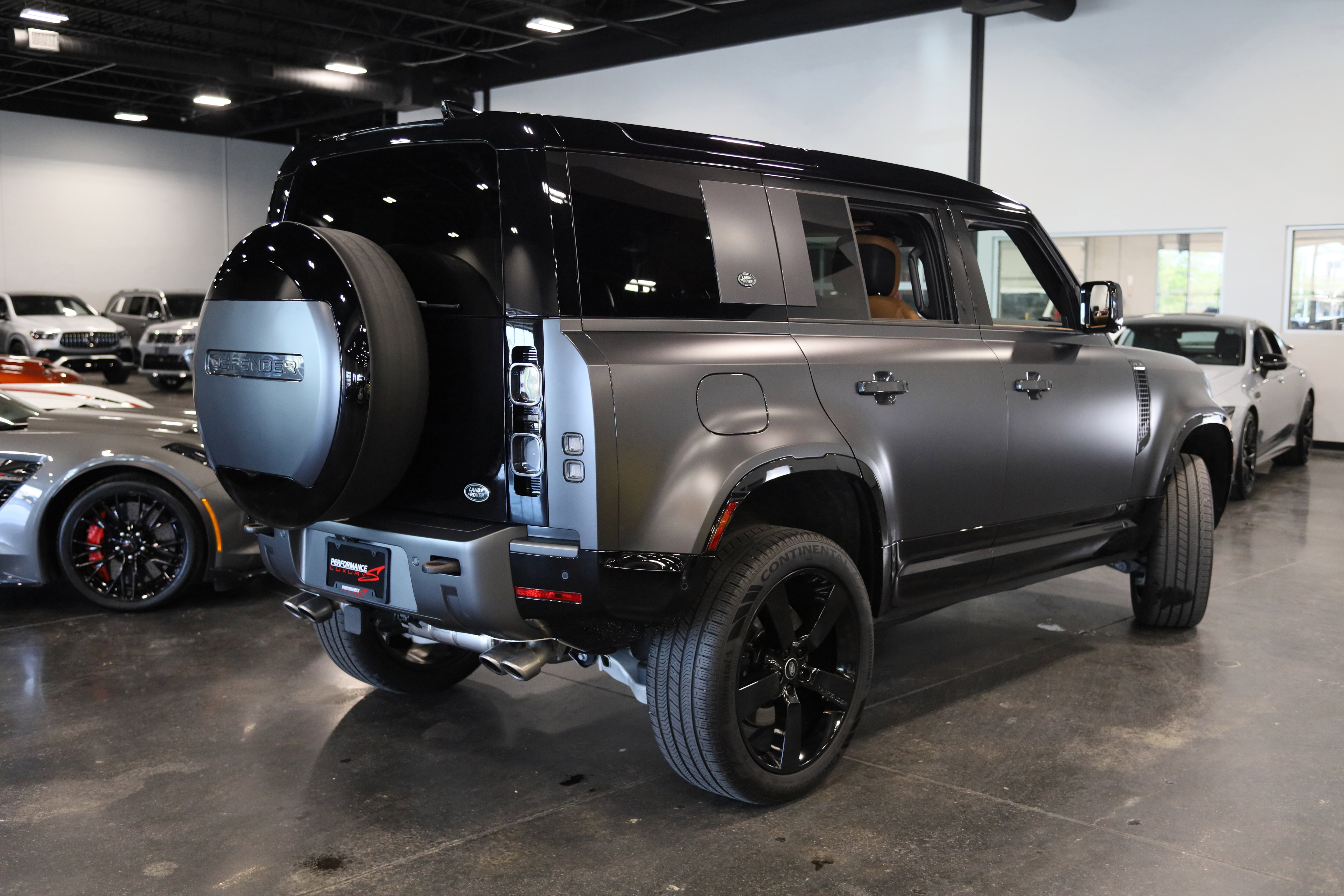 Used 2023 Land Rover Defender 110 Carpathian Edition AWD/4WD image 6