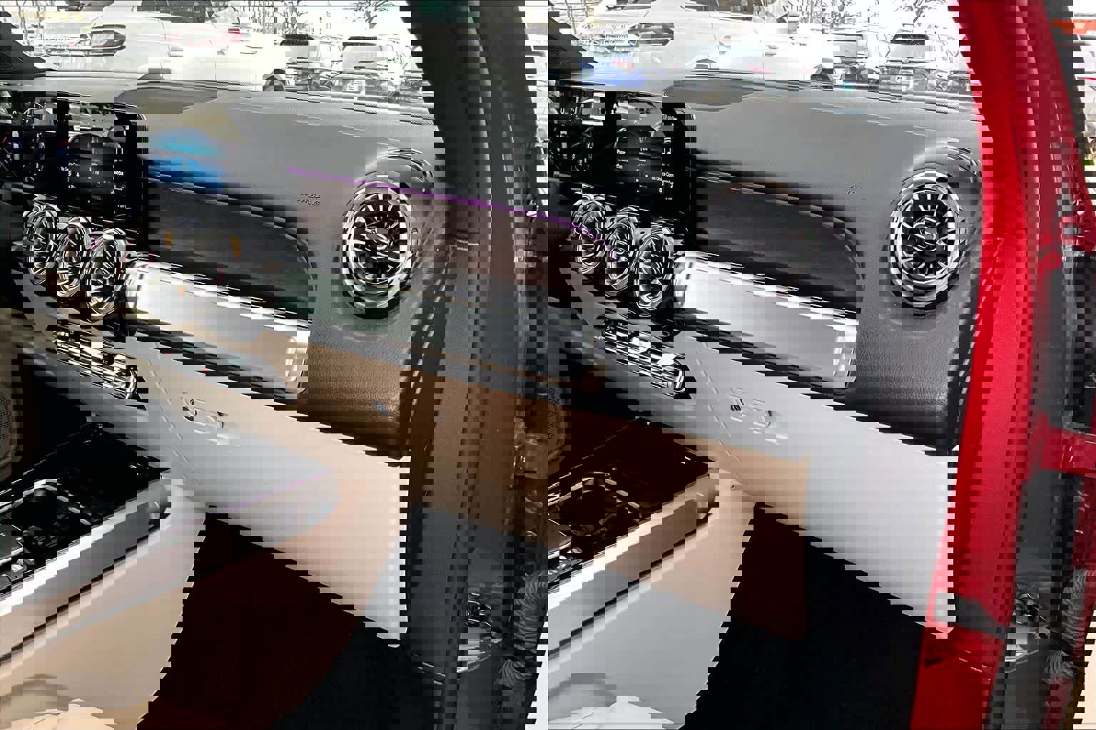 Used 2022 Mercedes-Benz GLB 250 image 19