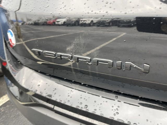 Used 2022 GMC Terrain SLE w/ Driver Convenience Package image 15