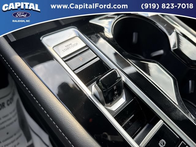Used 2024 Volkswagen Atlas SEL Premium R-Line AWD/4WD image 31
