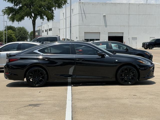 Used 2020 Lexus ES 350 F Sport w/ Accessory Package 2 FWD image 3