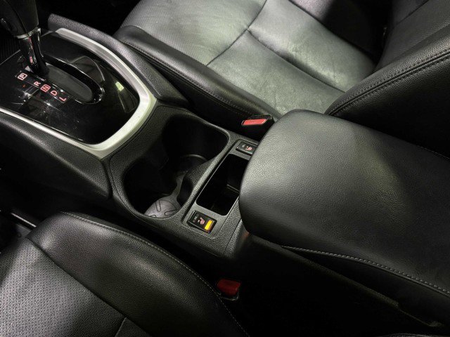 Used 2016 Nissan Rogue SL w/ SL Premium Package image 51