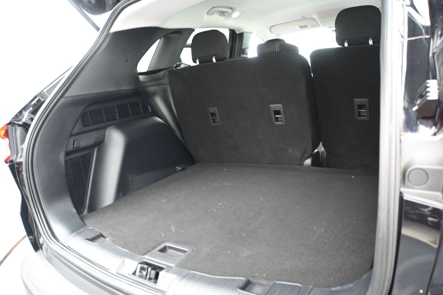 Used 2025 Ford Escape Active FWD image 12