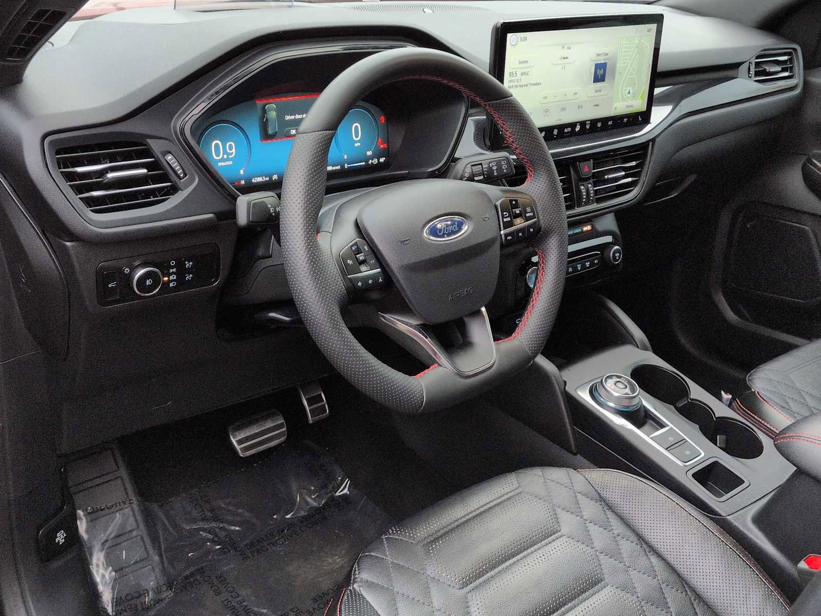 Used 2023 Ford Escape ST-Line Elite w/ Premium Technology Package image 16