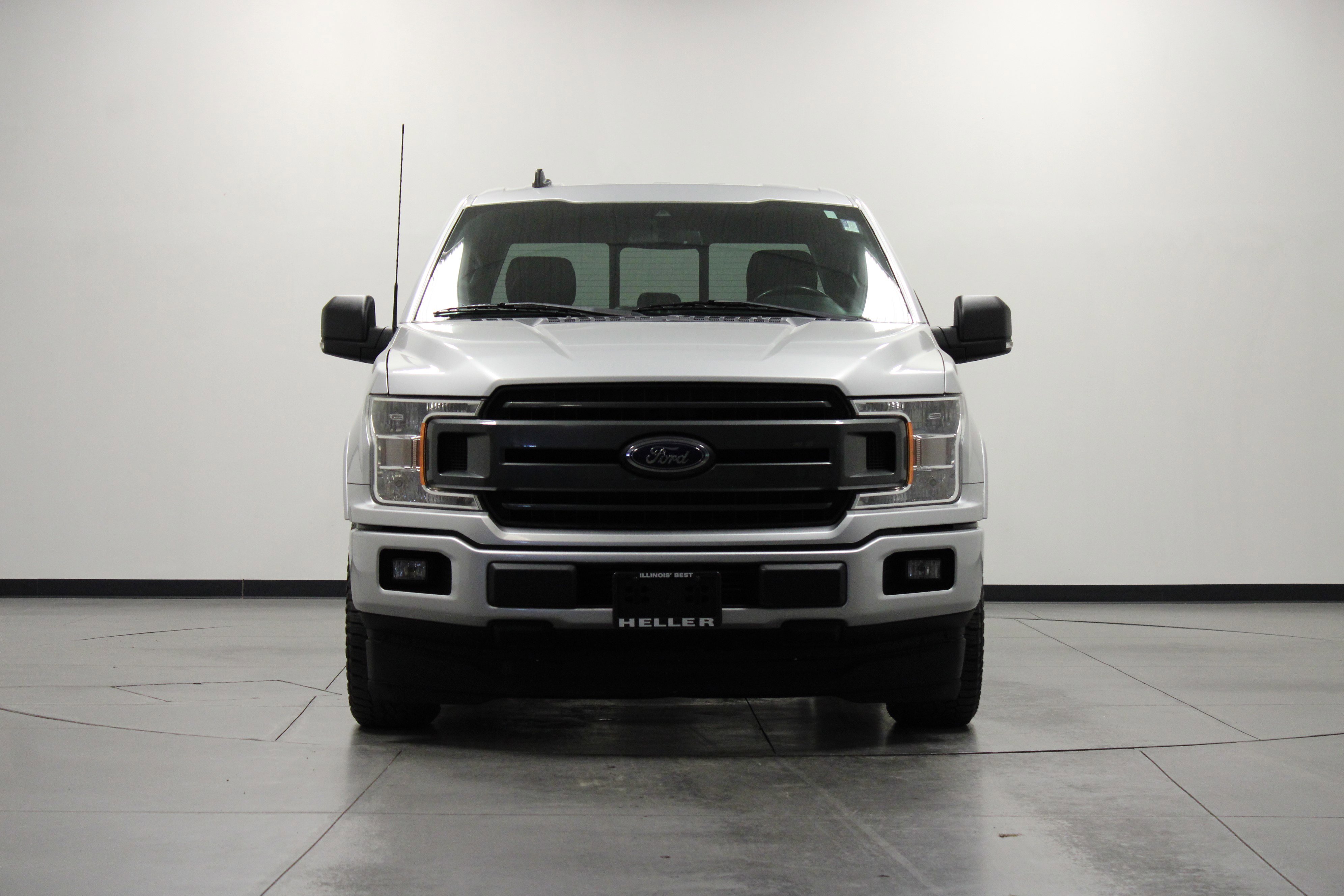 Used 2019 Ford F150 XLT w/ Equipment Group 302A Luxury image 10