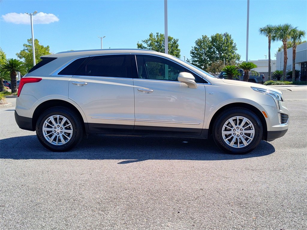 Used 2017 Cadillac XT5 FWD image 10