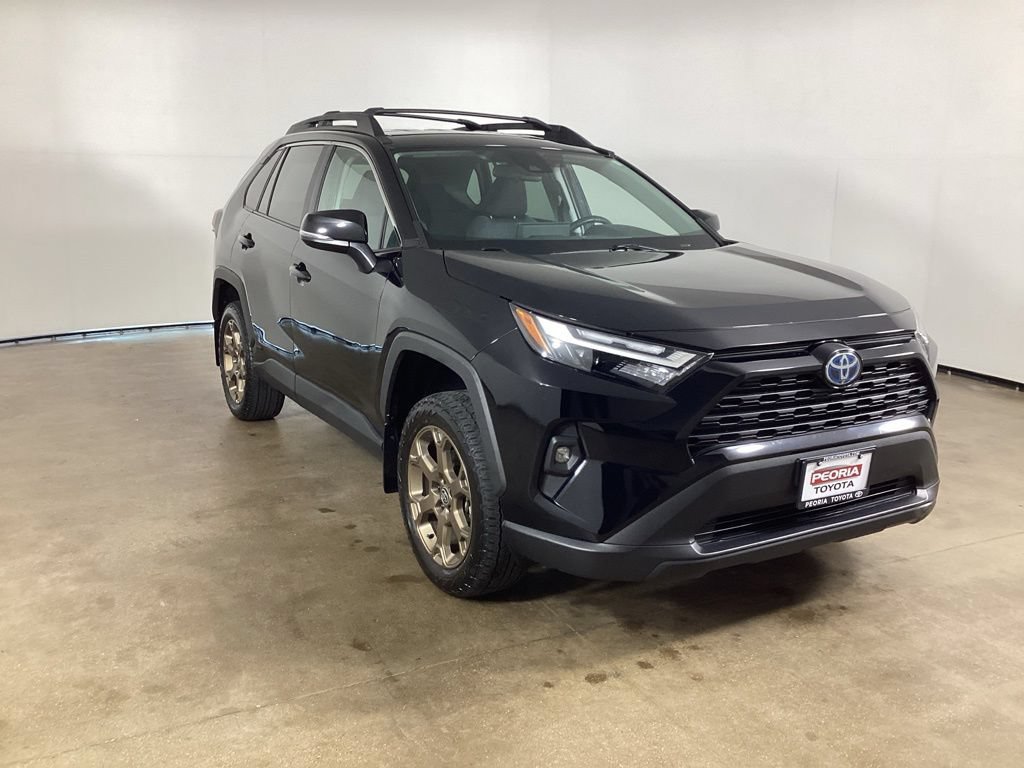 Used 2024 Toyota RAV4 AWD Hybrid image 3