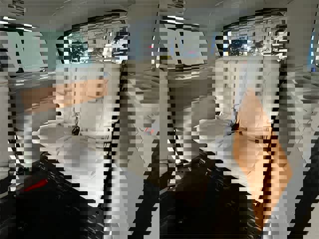 New 2025 Volkswagen ID. Buzz 1st Edition image 32