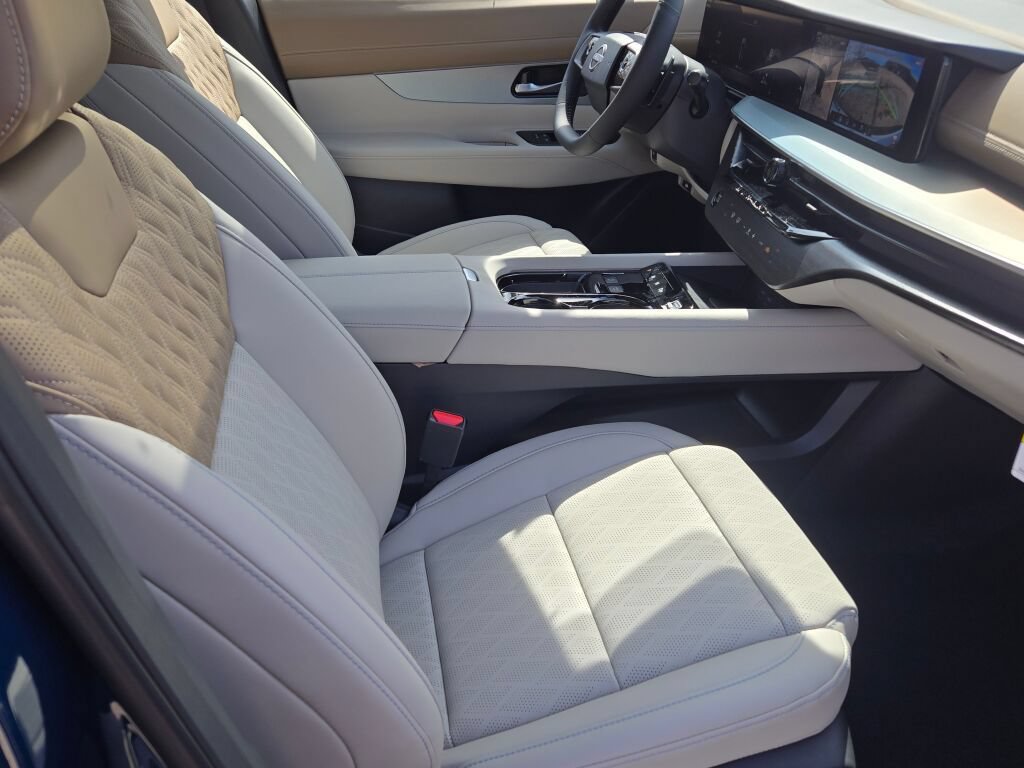 New 2026 Nissan Murano Platinum w/ Cargo Package AWD/4WD image 6