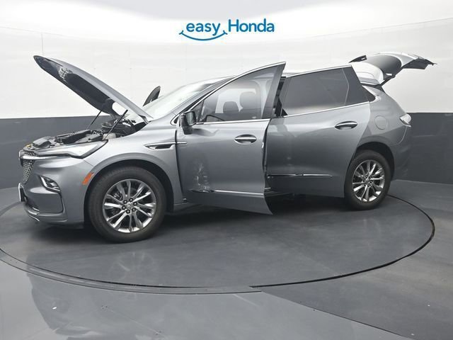 Used 2023 Buick Enclave Avenir w/ Avenir Technology Package AWD/4WD image 37