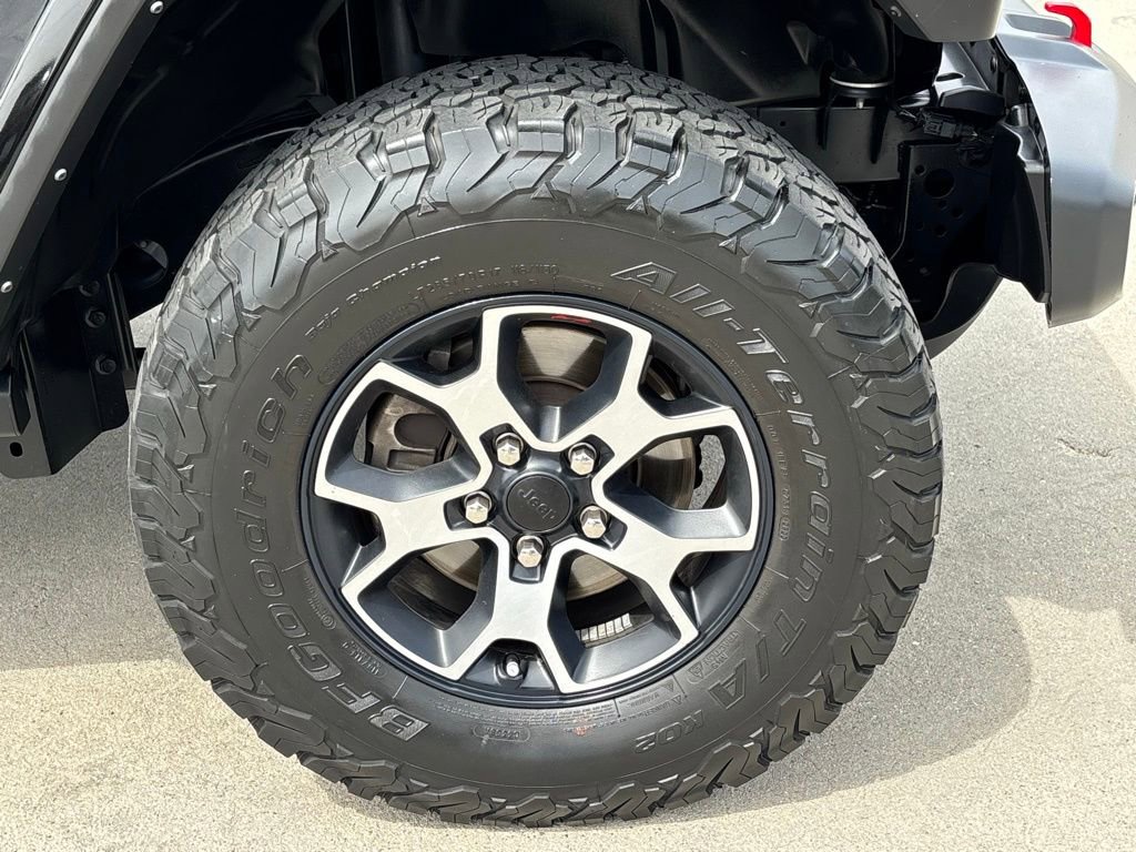 Used 2022 Jeep Wrangler Unlimited Rubicon w/ LED Lighting Group image 30