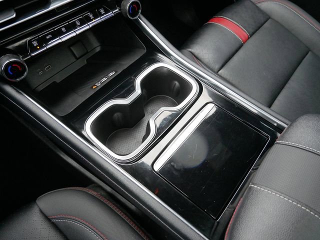 Used 2024 Chevrolet Traverse RS w/ LPO, Floor Liner Package image 18