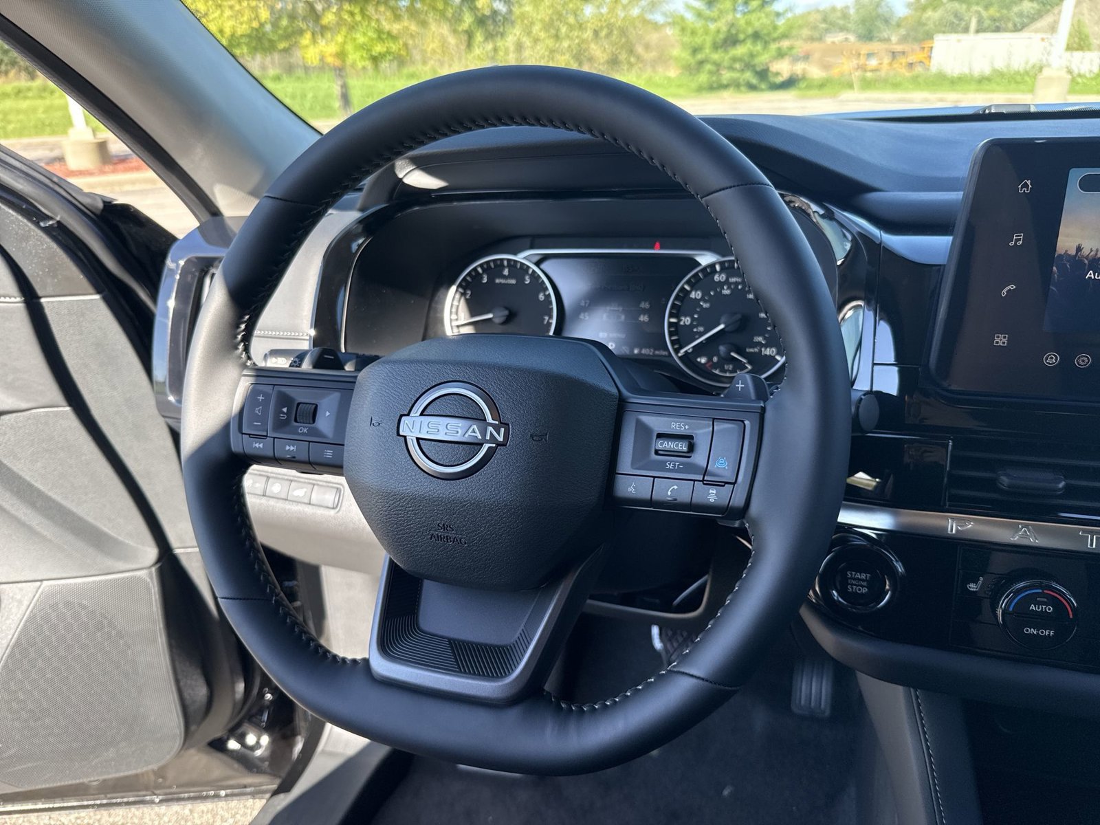 New 2026 Nissan Pathfinder SV AWD/4WD image 32