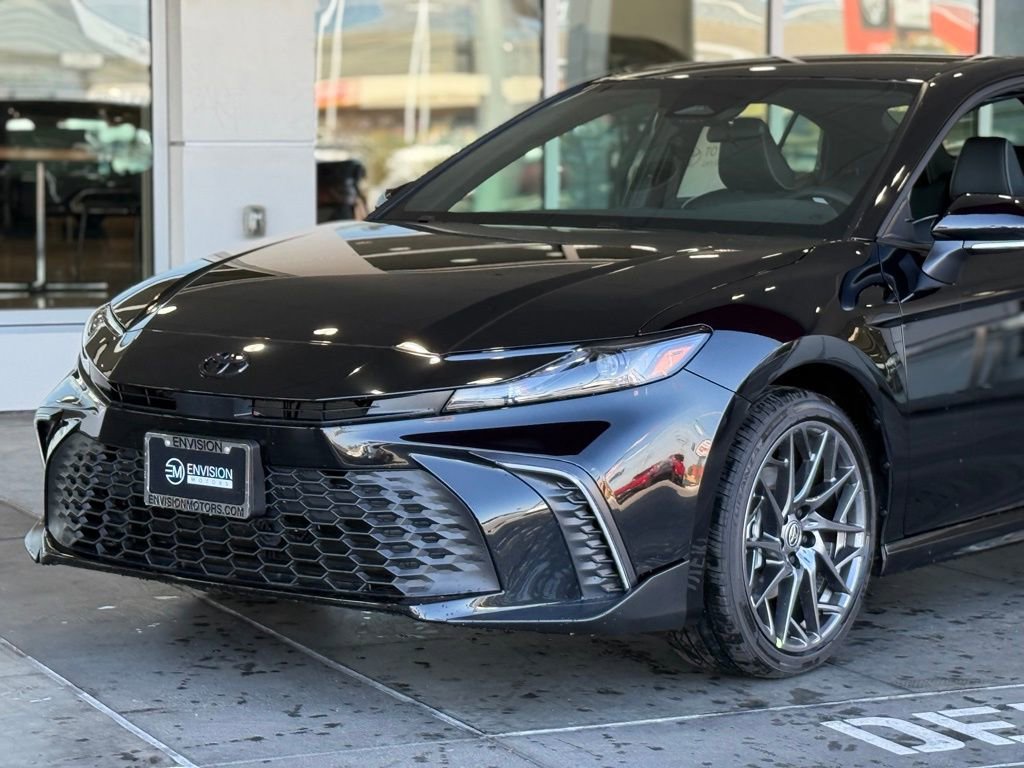 New 2026 Toyota Camry SE image 3