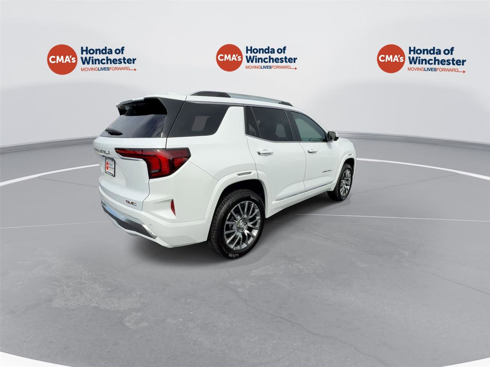 Used 2026 GMC Terrain Denali AWD/4WD image 8