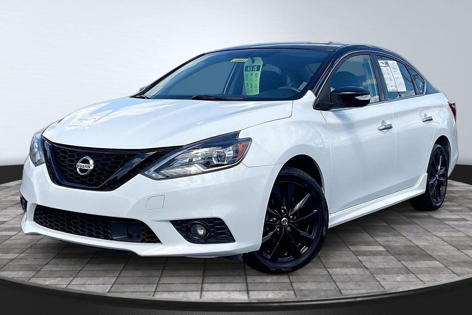 Used 2018 Nissan Sentra SR w/ SR Midnight Edition Package FWD image 13