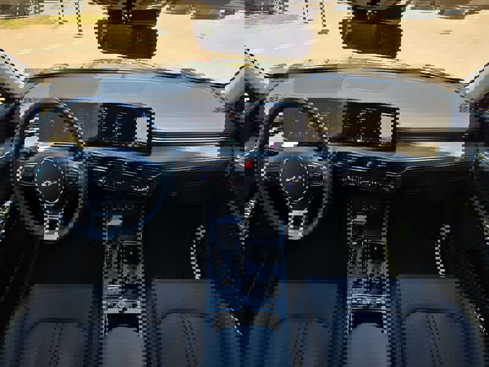 Used 2025 Kia K5 EX image 13