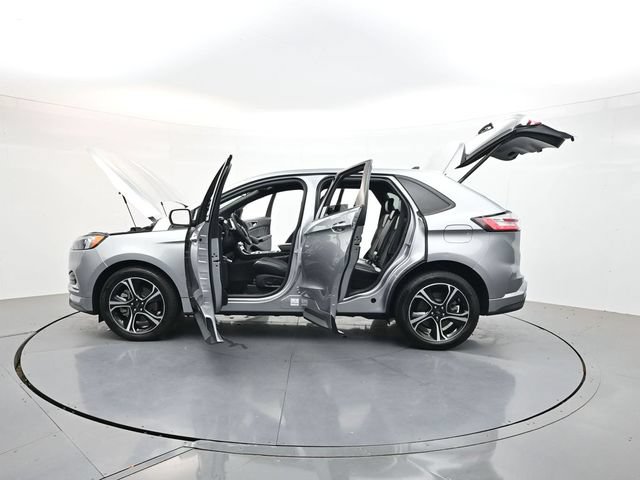 Certified 2023 Ford Edge ST w/ Cargo Accessory Package AWD/4WD image 44