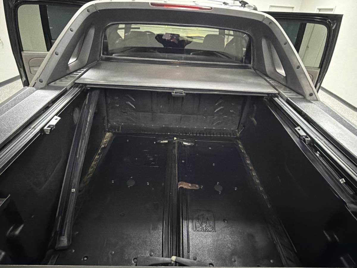 Used 2005 Chevrolet Avalanche Z71 w/ Sun And Sound Package image 27