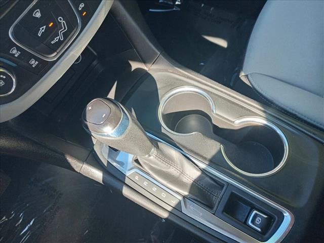 Used 2020 Chevrolet Equinox LT image 16