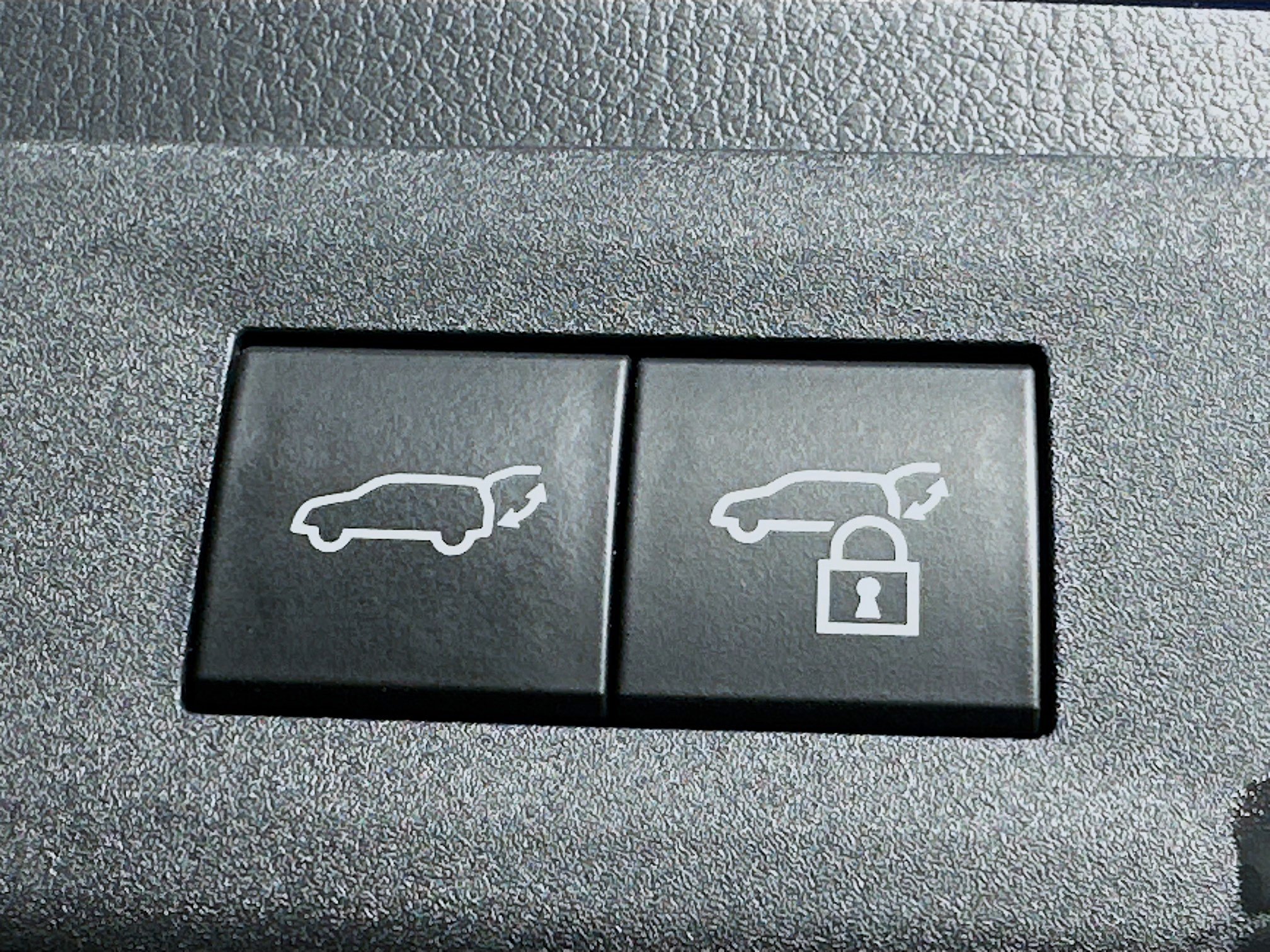 Used 2022 Lexus NX 450h+ AWD w/ Vision Package image 31